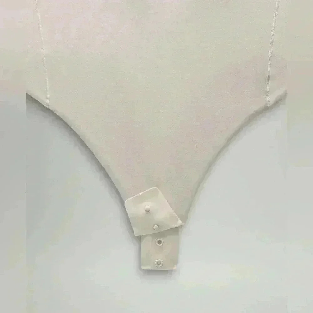 Lululemon Wundermost Ultra-Soft Nulu  Short-Sleeve Crew Thong Bodysuit - Picture 3 of 7